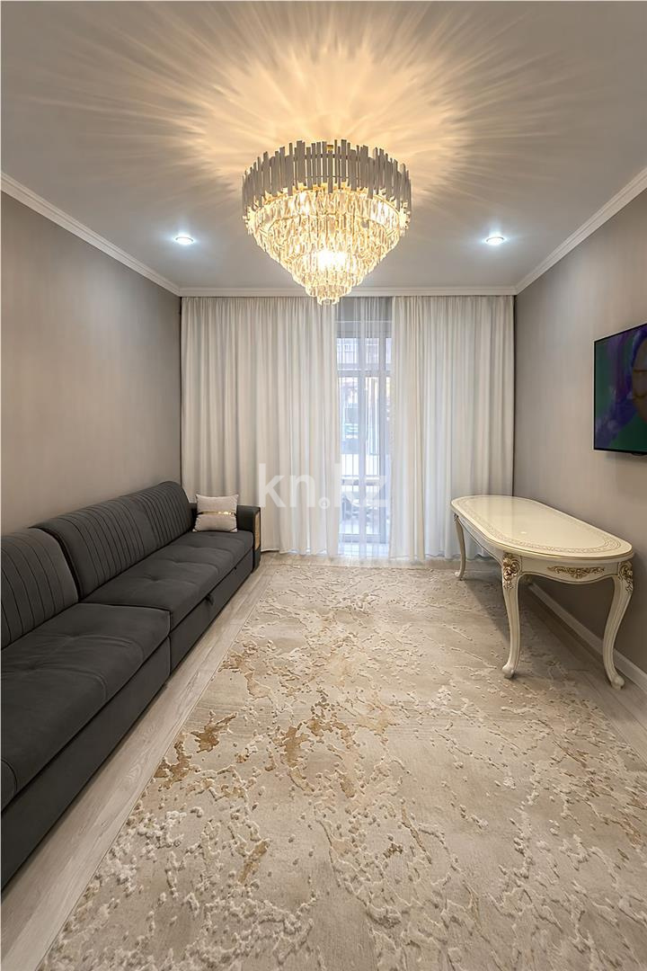 Продажа 3-комнатной квартиры, 78 м² в Караганде