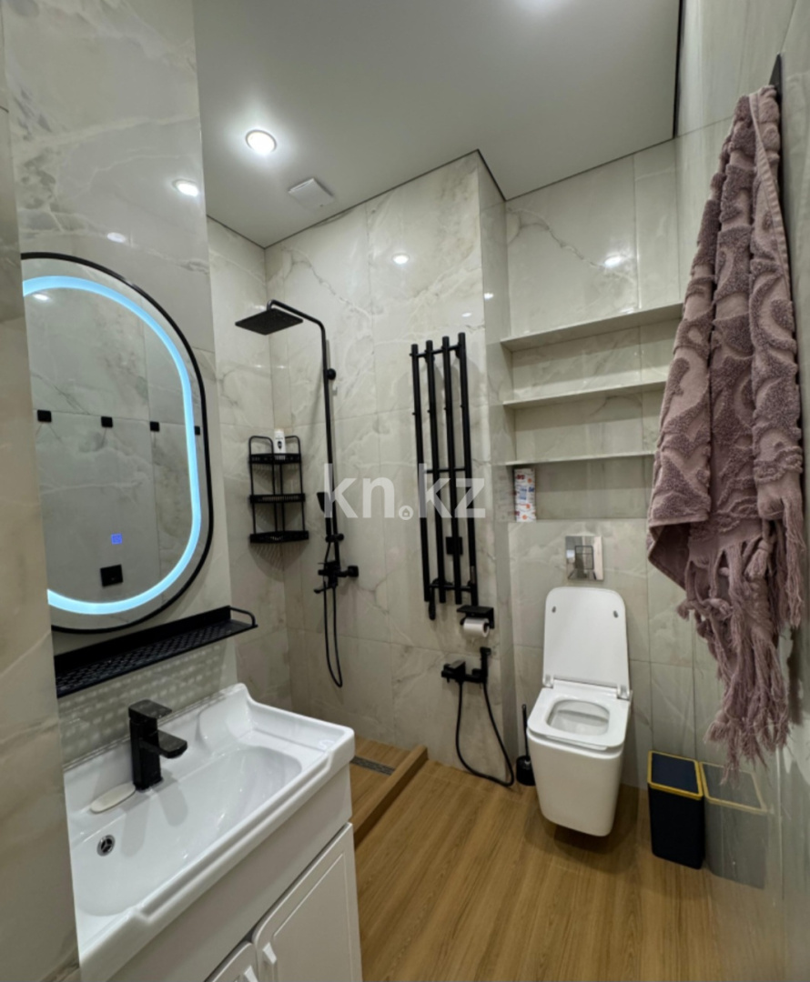 Аренда 4-комнатной квартиры посуточно, 80 м², пр. Райымбека, дом  348/1 - ул. Емцова в Алматы - фото 23