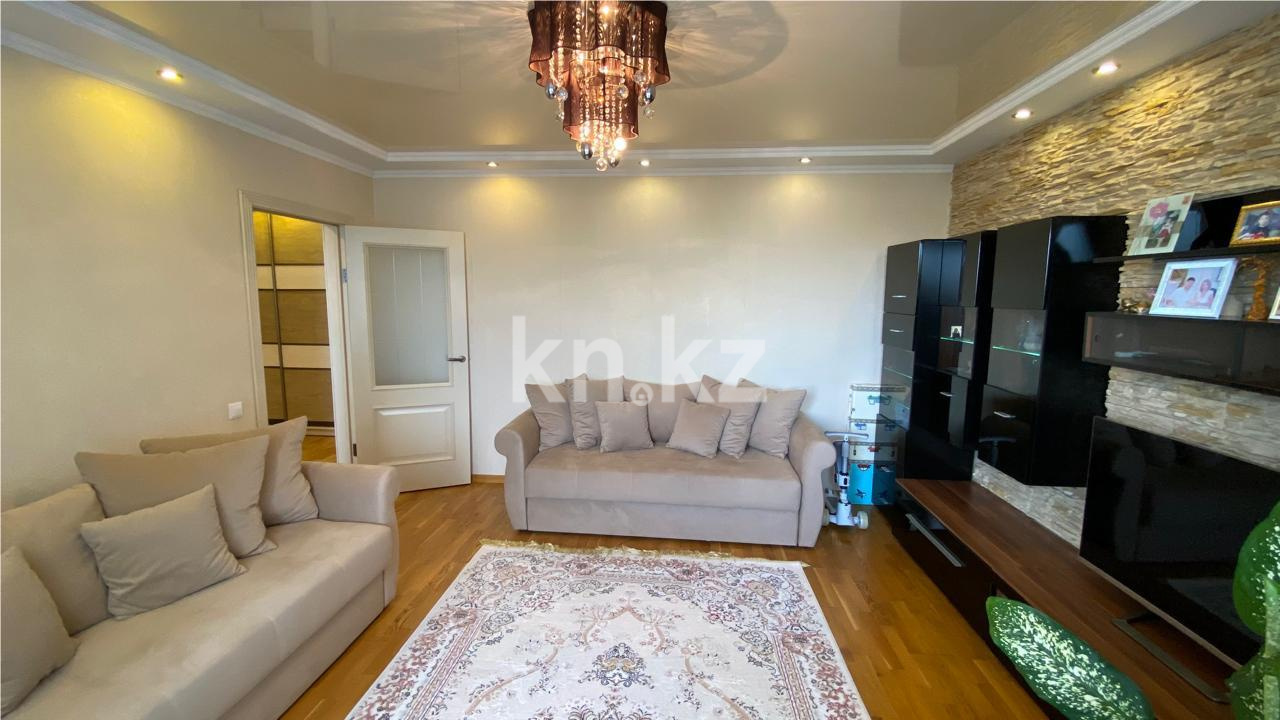 Продажа 3-комнатной квартиры, 62 м², мкр. Голубые Пруды в Караганде - фото 3