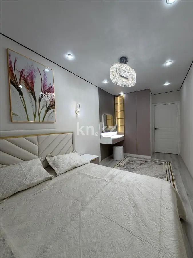 Продажа 2-комнатной квартиры, 40 м², пр. Райымбека, дом  590/16 в Алматы - фото 2