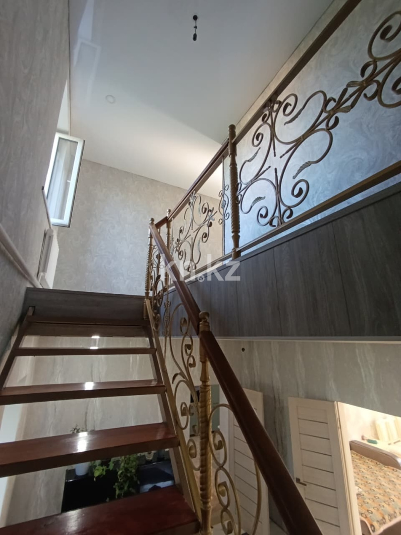 Продажа 5-комнатного дома, 200 м² в Караганде - фото 16