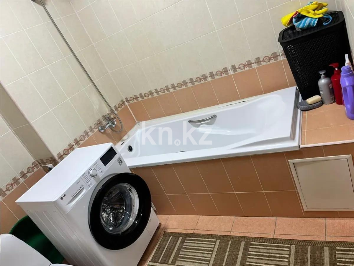 Продажа 2-комнатной квартиры, 73.1 м², ул. Хусаинова, дом  225 в Алматы - фото 2