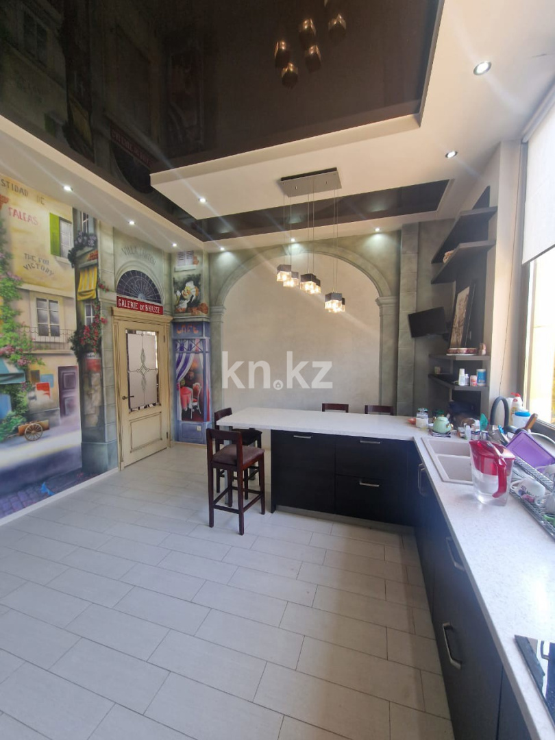 Продажа 7-комнатного дома, 680 м² в Алматы - фото 18