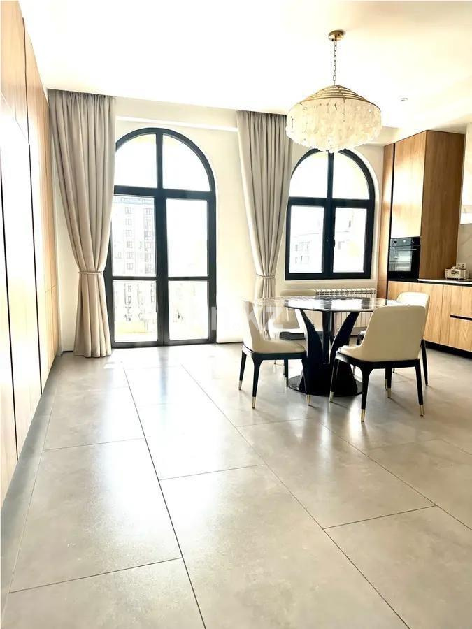 Продажа 5-комнатной квартиры, 255.5 м², ул. Маркова, дом  75 в Алматы - фото 5