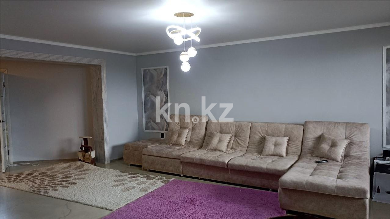 Продажа 3-комнатной квартиры, 107 м², ул. Абая в Темиртау