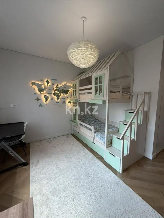 Продажа 4-комнатной квартиры, 132.7 м² в Астане - фото 4