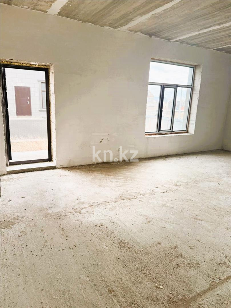 Продажа 4-комнатного дома, 267 м², ул. Алтайбаева, дом  43/2 в Караганде - фото 3