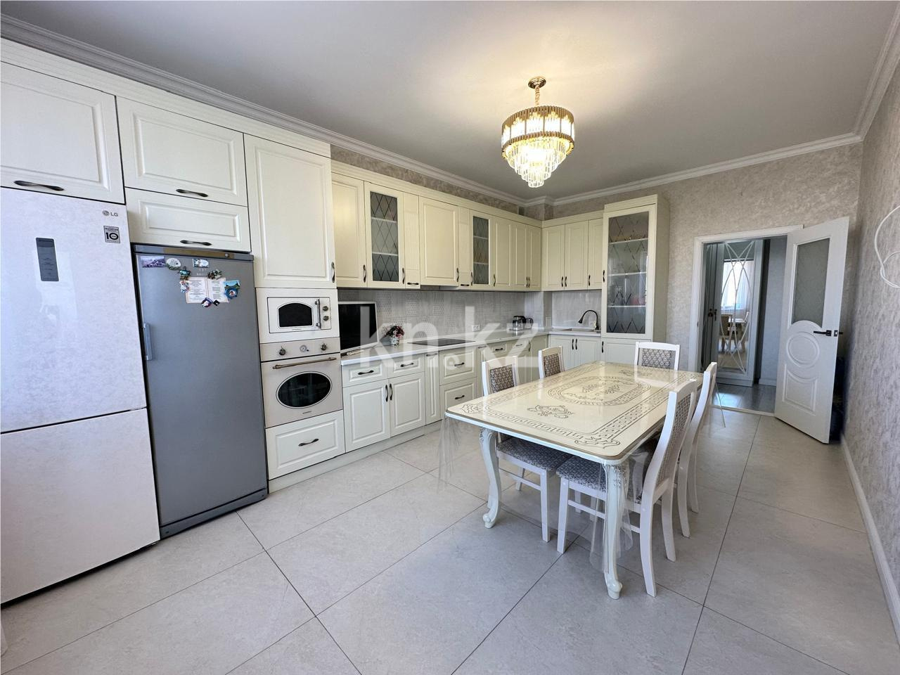 Продажа 4-комнатной квартиры, 124 м², ул. Таттимбета в Караганде - фото 9