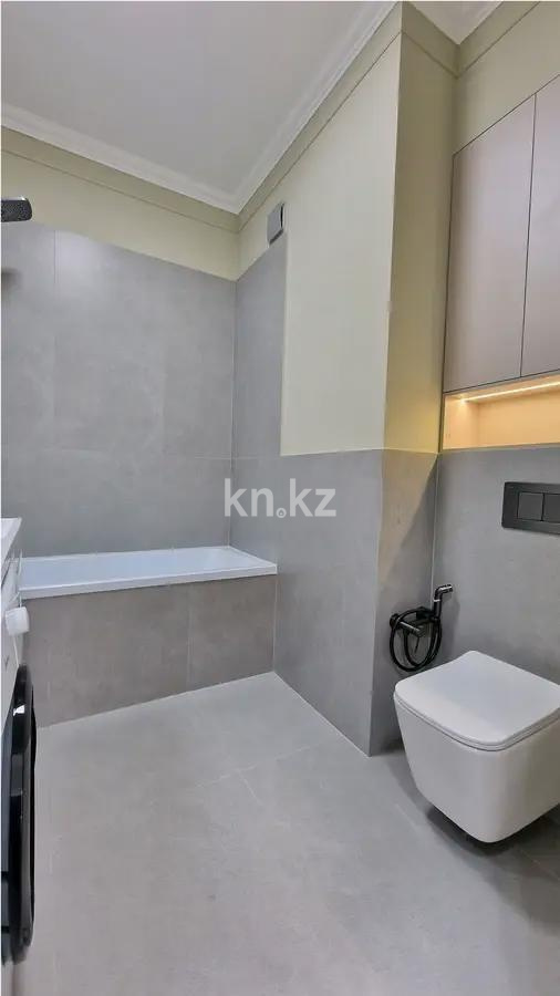 Продажа 2-комнатной квартиры, 55 м², ул. Сатпаева, дом  133/5 в Алматы - фото 5