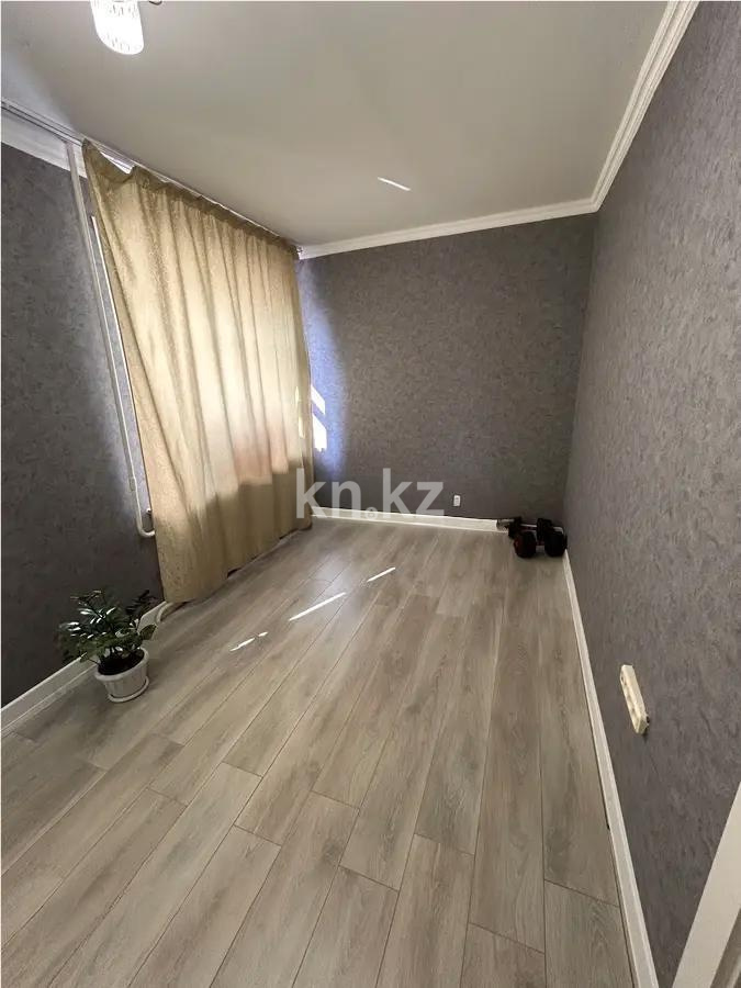 Продажа 4-комнатной квартиры, 79.5 м² в Астане - фото 4