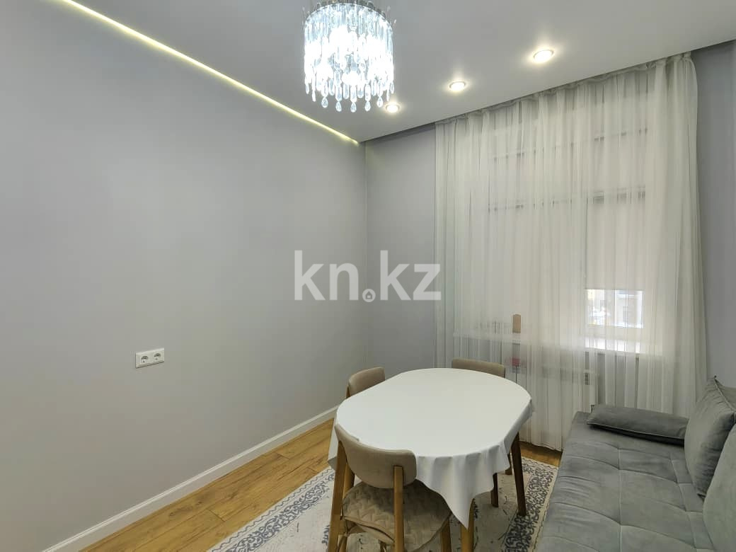 Продажа 1-комнатной квартиры, 40 м², ул. Букетова, дом  3/3 в Караганде - фото 9