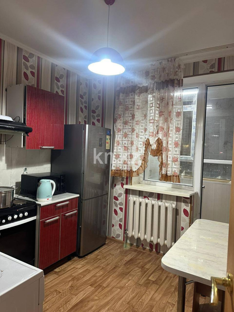 Аренда 1-комнатной квартиры, 40 м², ул. Алматы, дом  13 в Астане