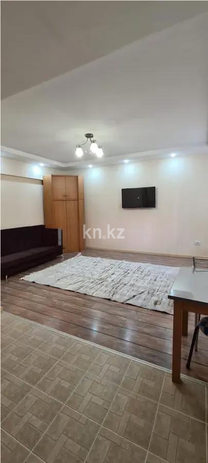 Продажа 1-комнатной квартиры, 36 м², пр. Назарбаева, дом  247 в Алматы