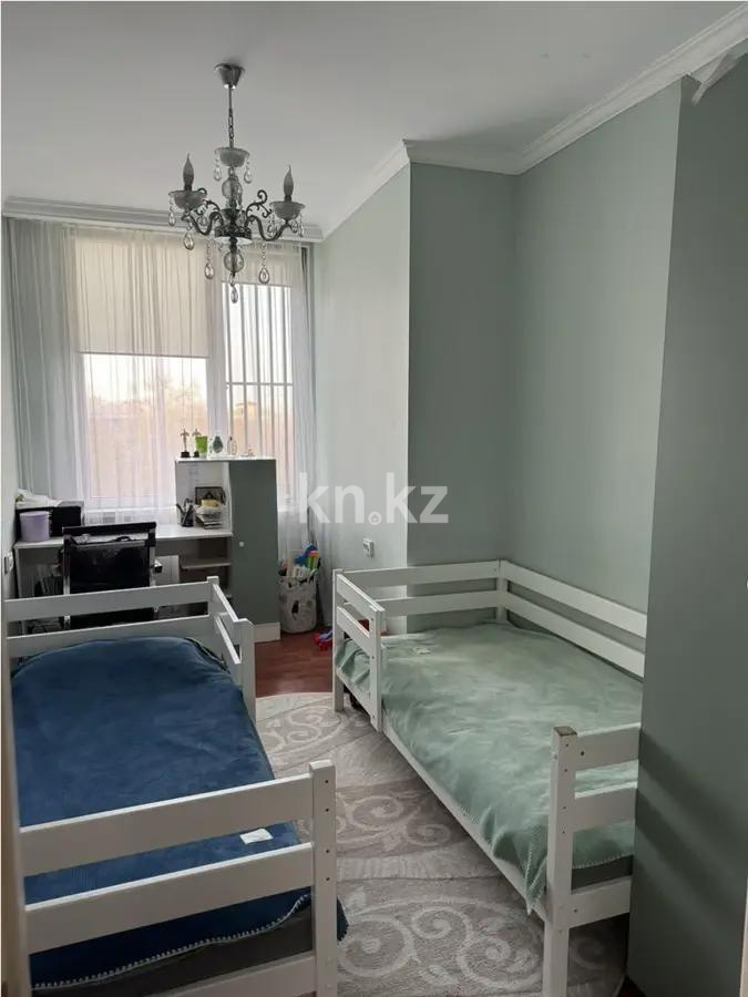 Продажа 3-комнатной квартиры, 75.7 м², ул. Макатаева, дом  131/1 в Алматы - фото 2