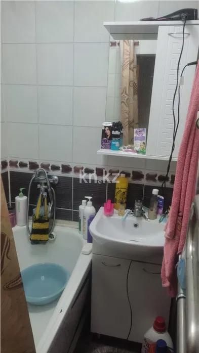 Продажа 3-комнатной квартиры, 60 м², ул. Казахстанская, дом  124 в Шахтинске - фото 6