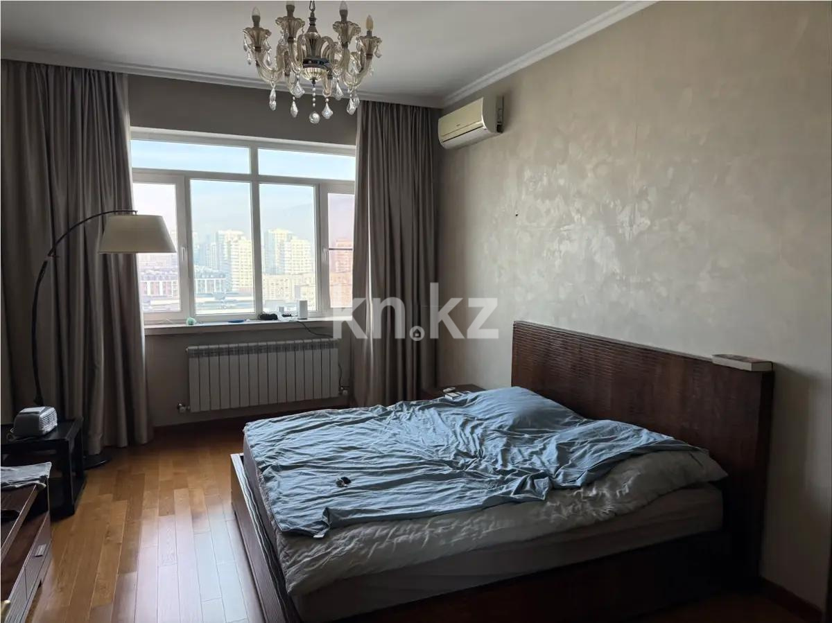 Продажа 3-комнатной квартиры, 114 м², пр. Абая, дом  150/230 в Алматы