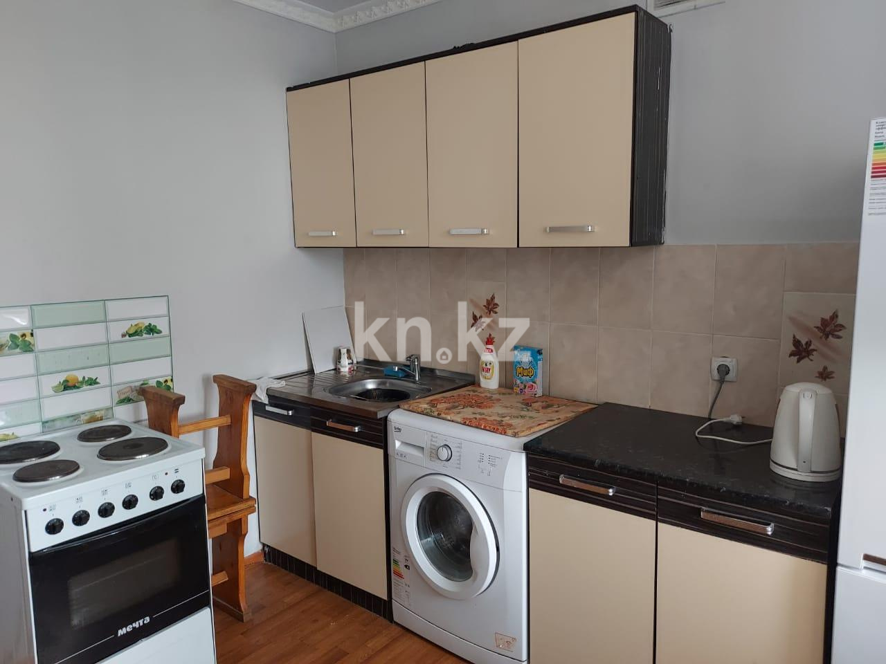 Аренда 1-комнатной квартиры, 45 м², пр. Сарыарка, дом  41 в Астане