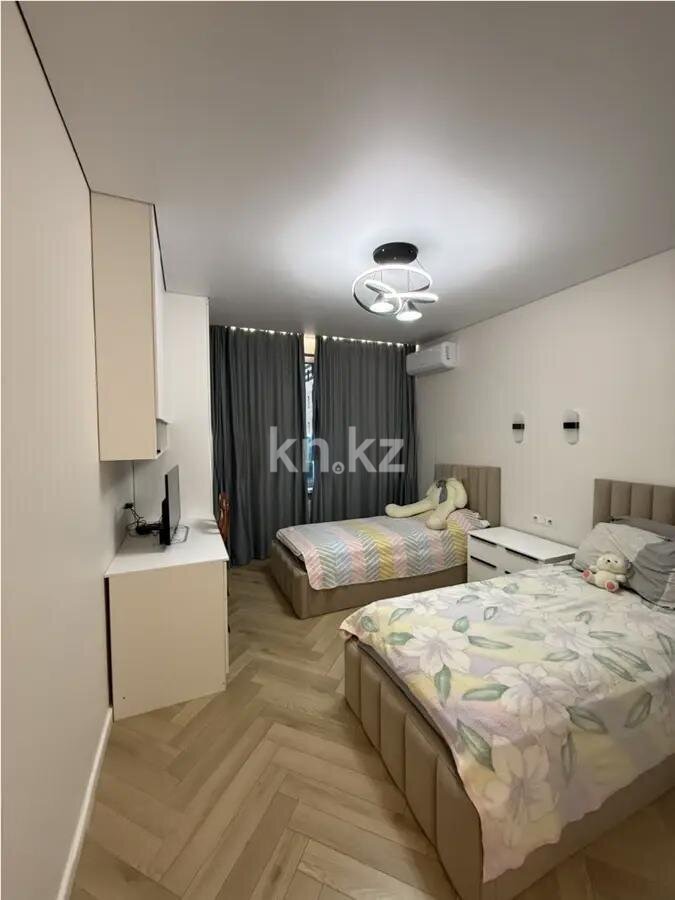 Продажа 4-комнатной квартиры, 130 м² в Алматы - фото 4