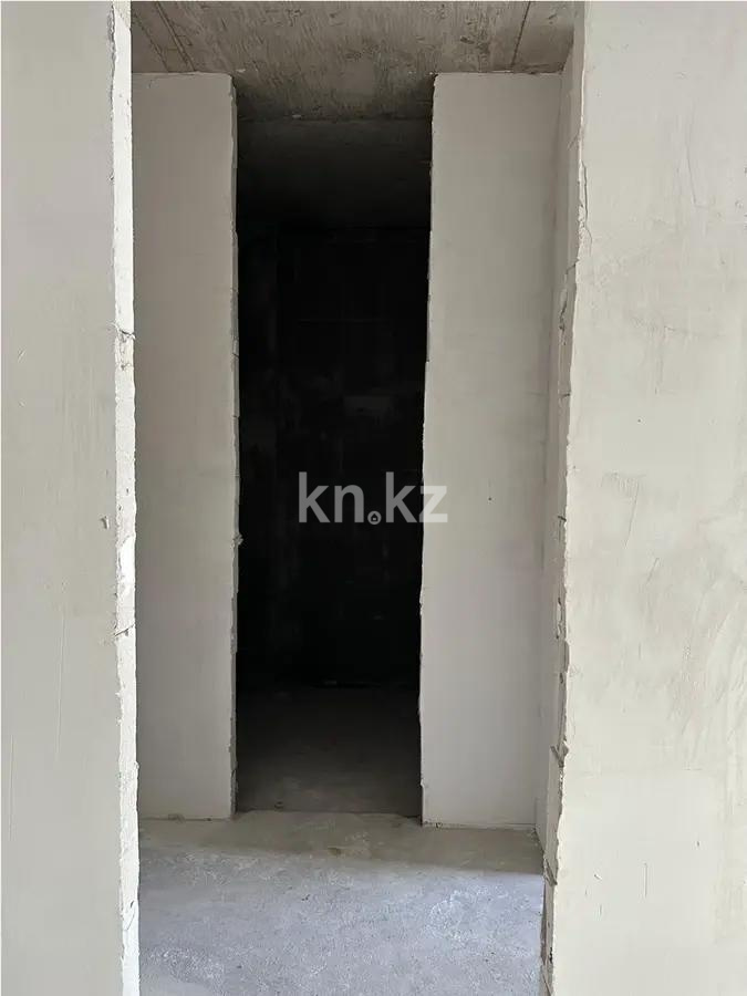 Продажа 1-комнатной квартиры, 37 м², ул. Молдагалиева, дом  5 в Астане - фото 4