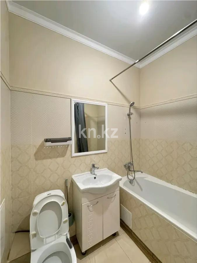 Продажа 2-комнатной квартиры, 68.2 м² в Астане - фото 4