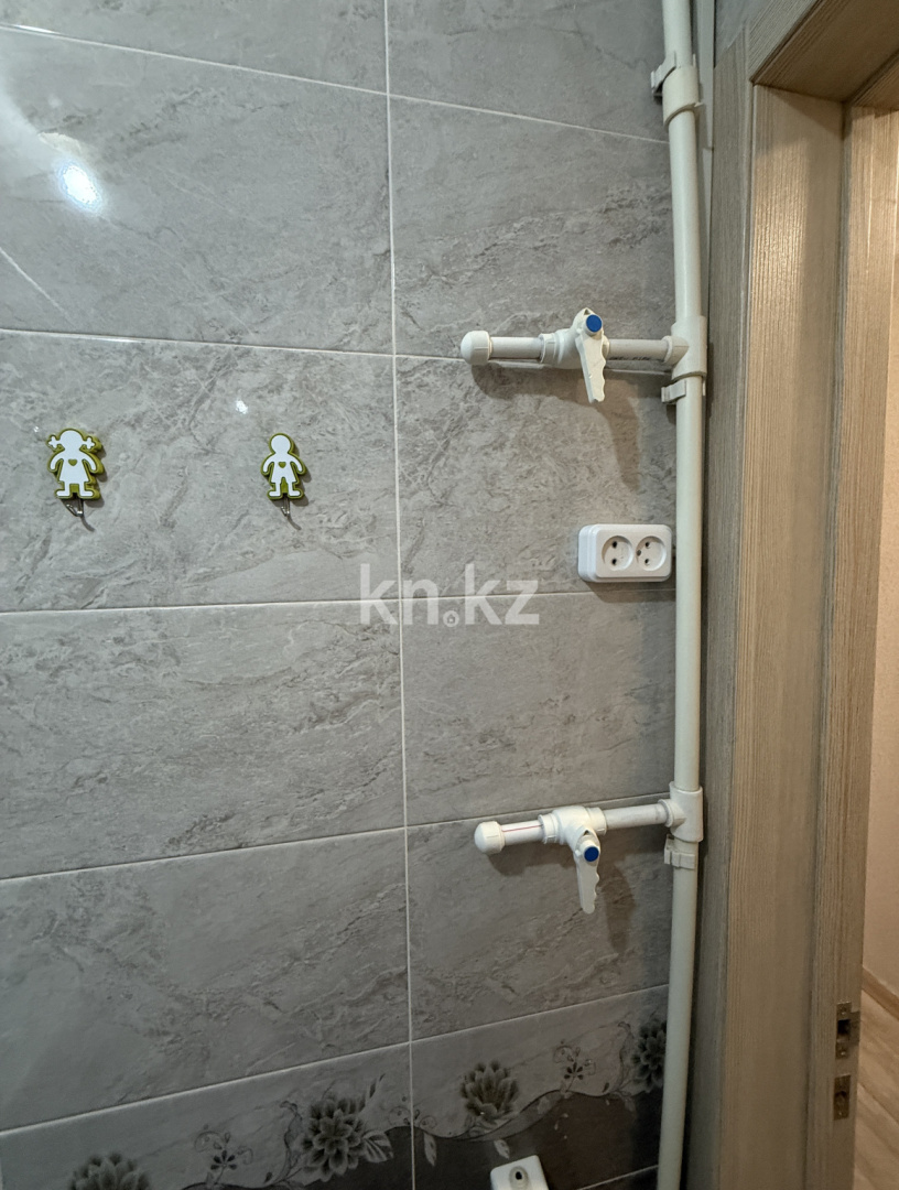 Продажа 1-комнатной квартиры, 32.3 м², Назарбаевва, дом  29 в Караганде - фото 11