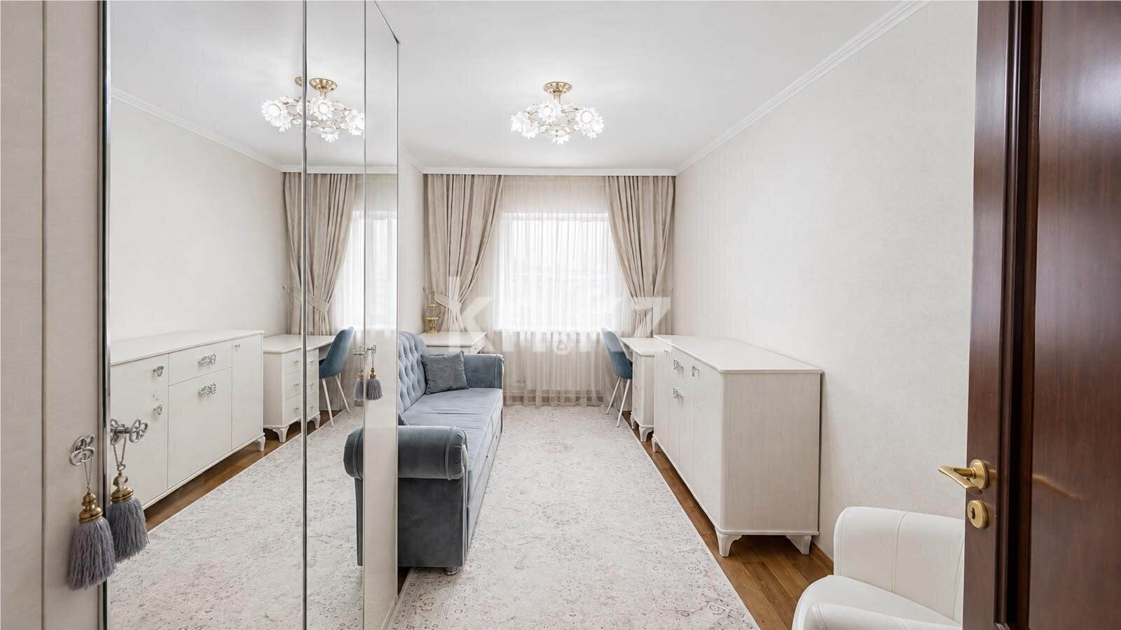 Продажа 4-комнатной квартиры, 145 м² в Караганде - фото 8