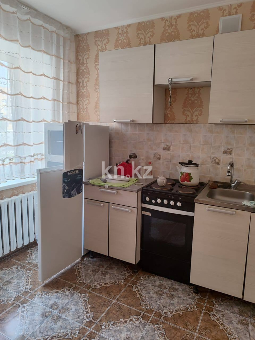 Аренда 1-комнатной квартиры, 40 м² в Астане