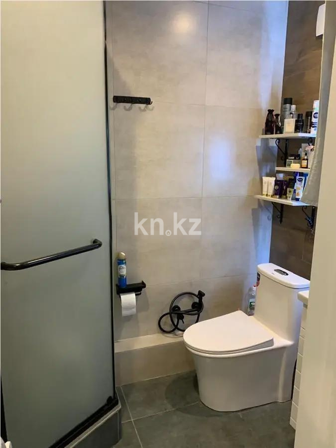 Продажа 2-комнатной квартиры, 63.7 м², ул. Алтын орда, дом  6/38 в Алматы - фото 4