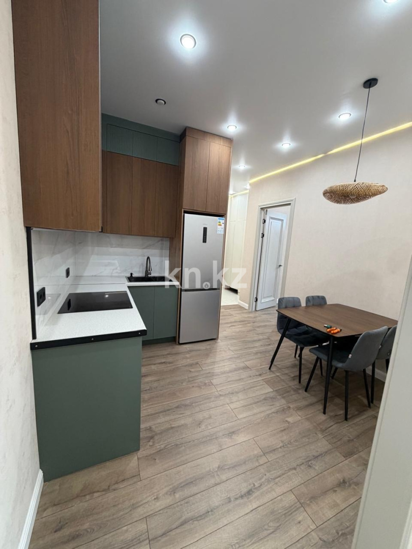 Аренда 2-комнатной квартиры, 58 м² в Астане