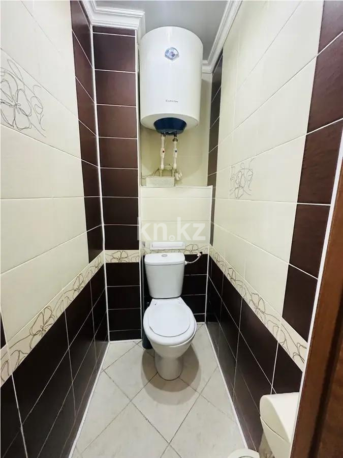 Продажа 2-комнатной квартиры, 47 м², пр. Абая, дом  80/2 в Шахтинске - фото 4