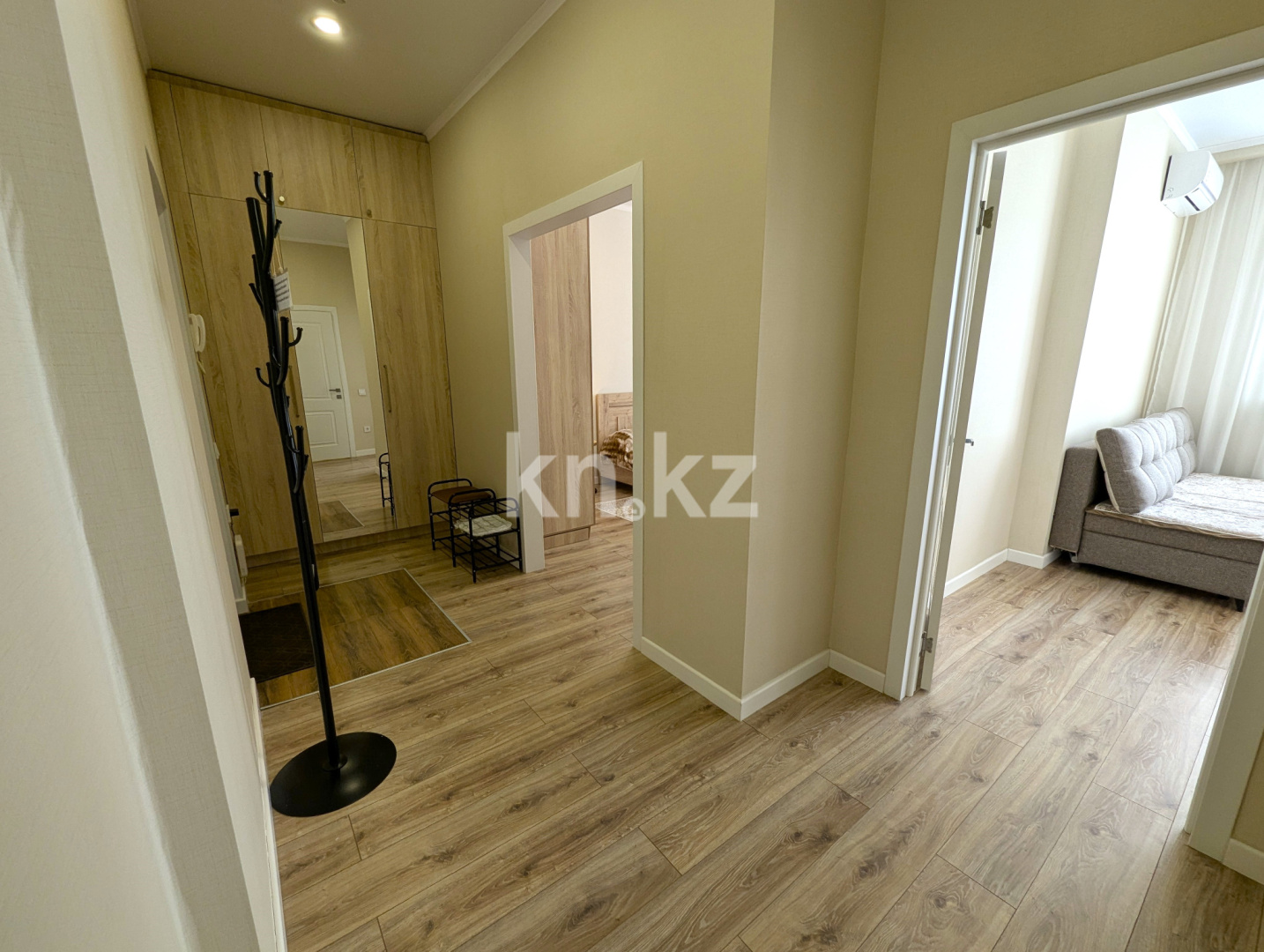 Аренда 1-комнатной квартиры посуточно, 45 м², ул. Торекулова, дом  95 - Сейфуллина в Алматы - фото 4