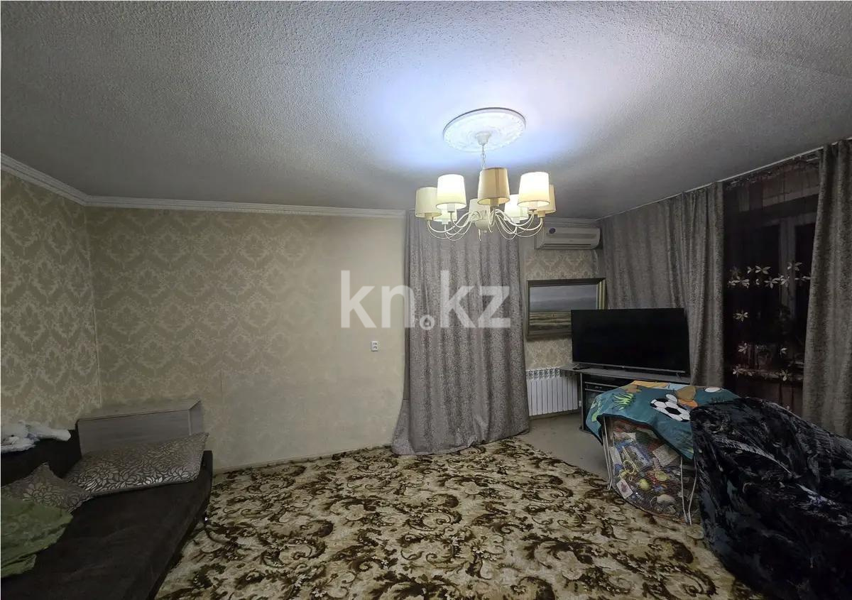 Продажа 3-комнатной квартиры, 62 м², ул. Ержанова, дом  17 в Караганде