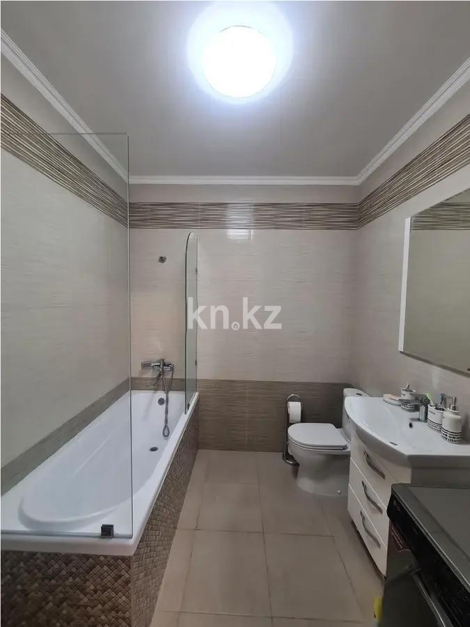 Продажа 2-комнатной квартиры, 62.2 м², ул. Мухамедханова, дом  17/1 в Астане - фото 4