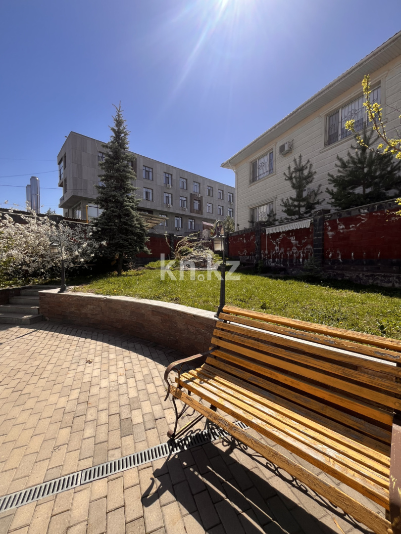 Продажа 7-комнатного дома, 400 м² в Алматы - фото 2
