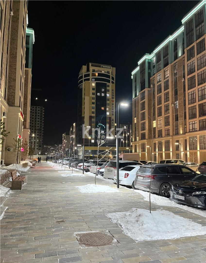 Продажа 2-комнатной квартиры, 70 м², ул. Ашимова в Караганде - фото 11