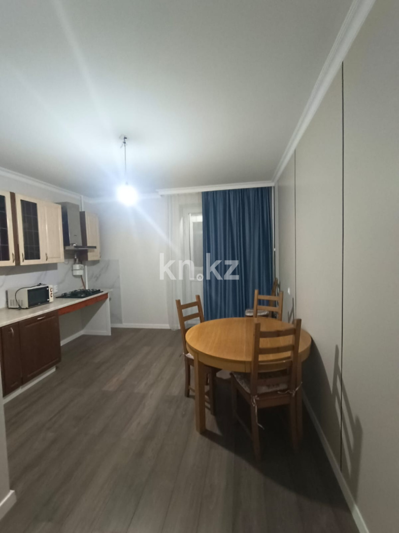 Аренда 2-комнатной квартиры, 65 м², пр. Момышулы, дом  4 в Астане - фото 2