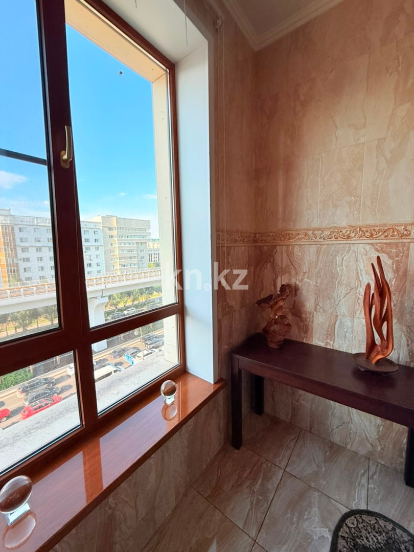 Продажа 5-комнатной квартиры, 300 м² в Астане - фото 16