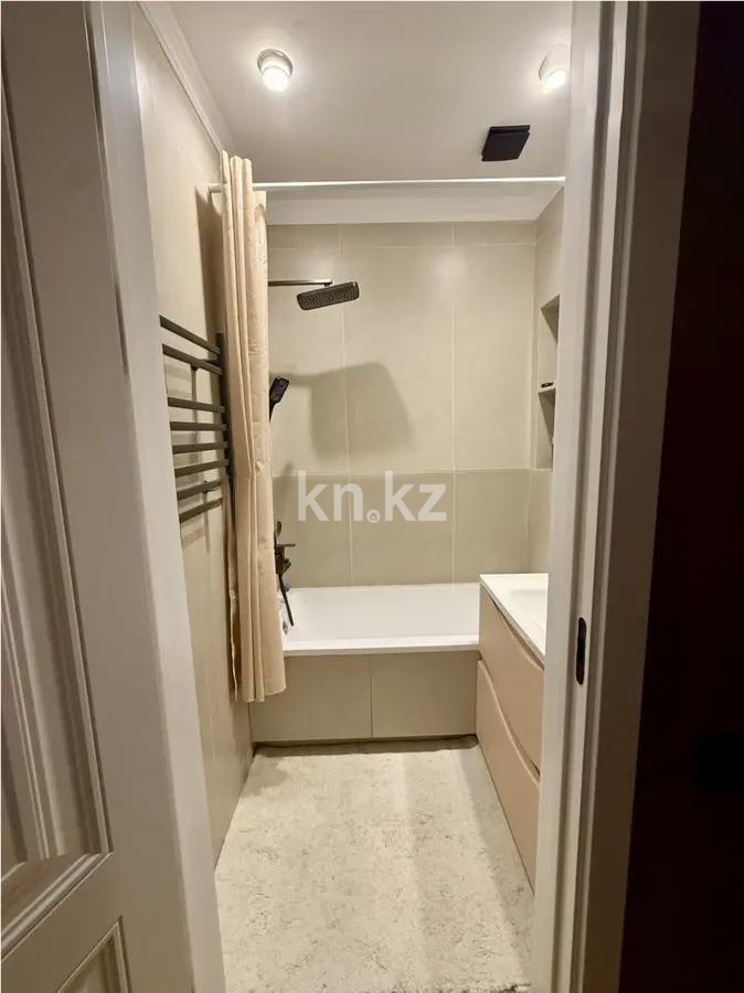 Продажа 3-комнатной квартиры, 70 м² в Алматы - фото 3