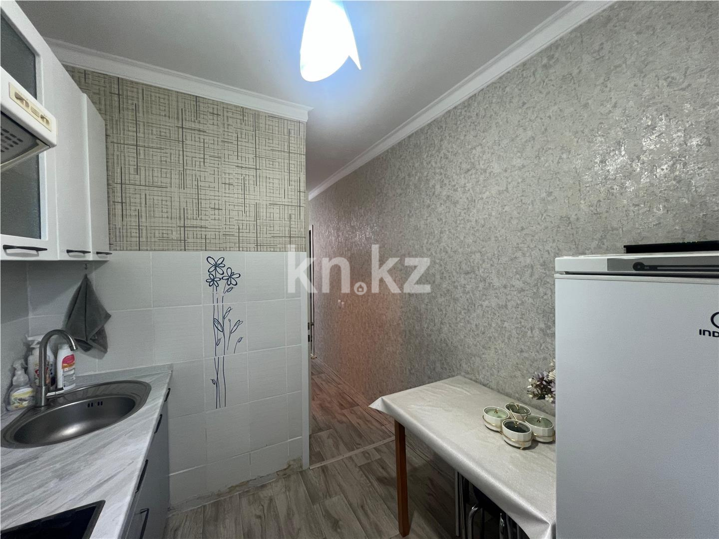 Продажа 3-комнатной квартиры, 61 м², 18 мкр. в Караганде - фото 8