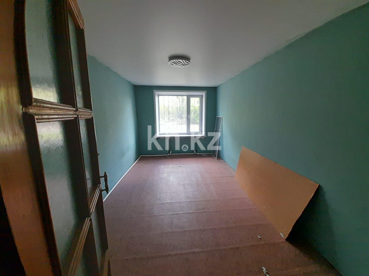 Продажа 4-комнатной квартиры, 96 м², ул. Степная, дом  1а в Караганде - фото 16