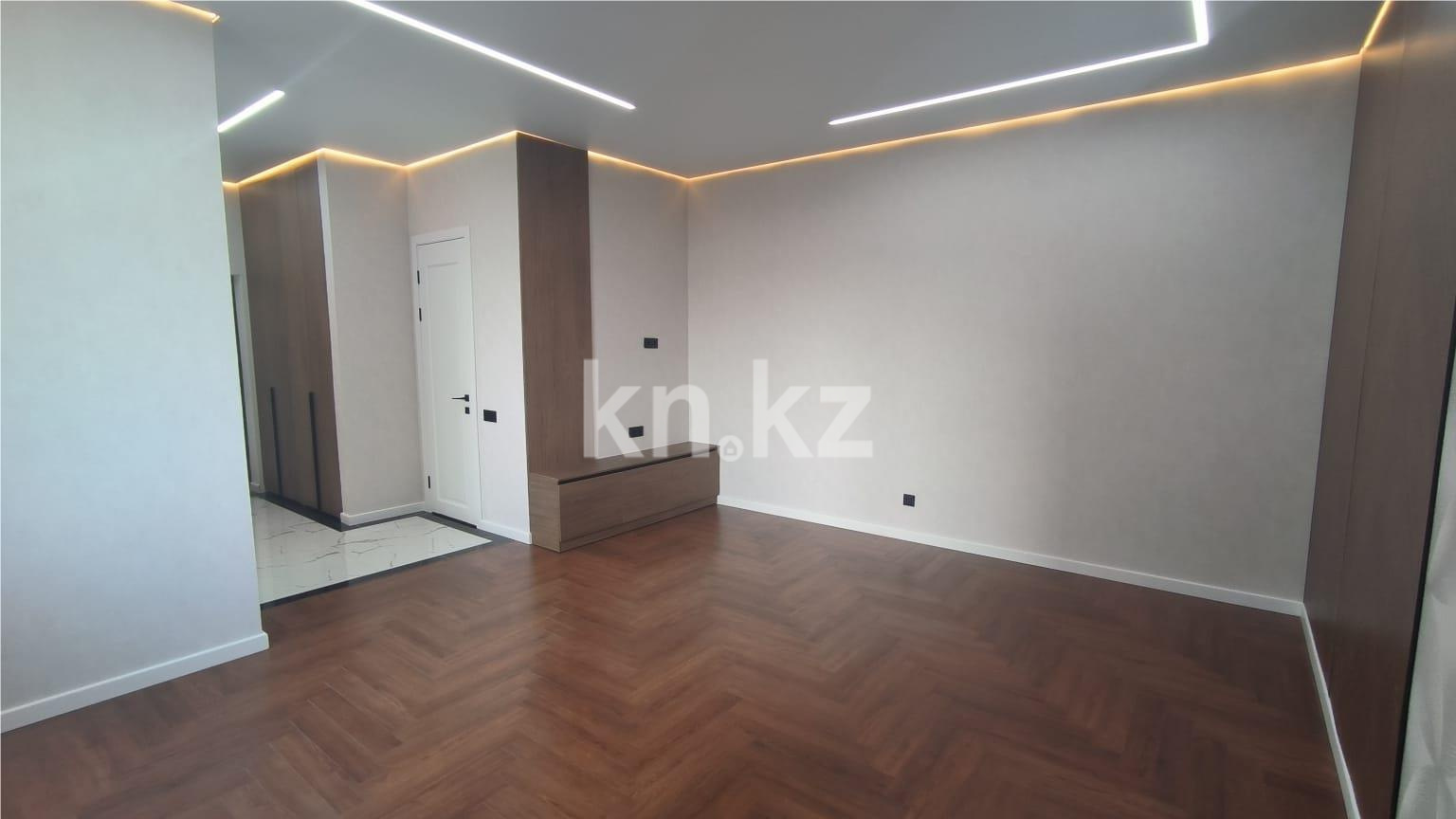 Продажа 2-комнатной квартиры, 56 м², ул. Букетова в Караганде - фото 2