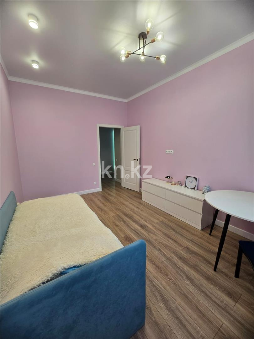 Продажа 3-комнатной квартиры, 75 м², ул. Жанибекова, дом  118 в Караганде - фото 15