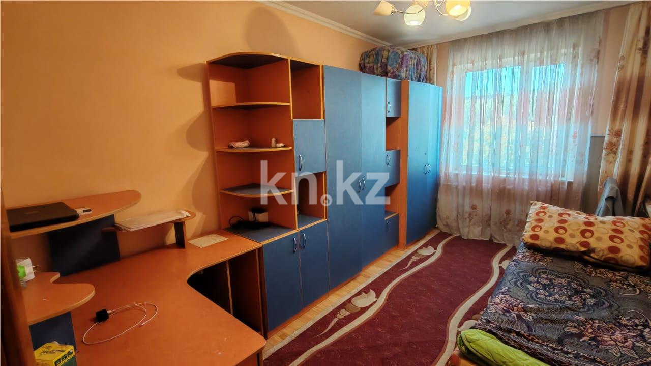 Продажа 4-комнатной квартиры, 75 м², мкр-н Степной-4 в Караганде - фото 14