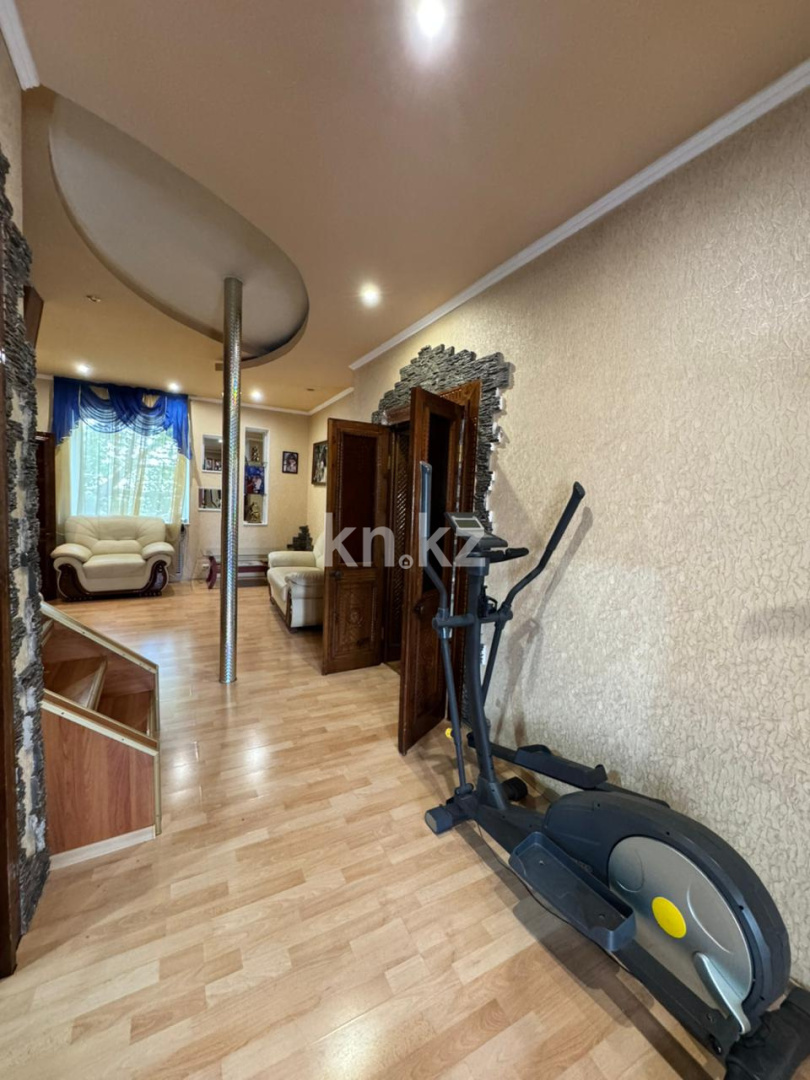 Продажа 5-комнатного дома, 373 м² в Караганде - фото 23