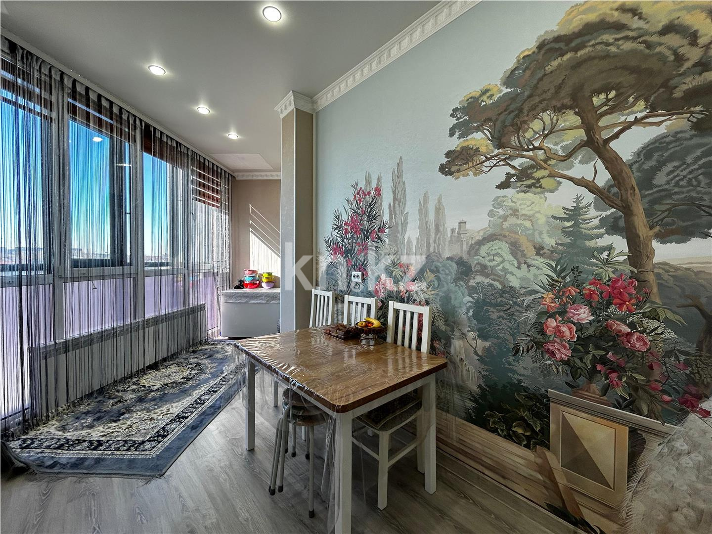 Продажа 4-комнатной квартиры, 91 м², ул. Дюсембекова в Караганде - фото 4