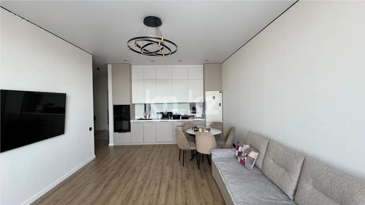 Продажа 4-комнатной квартиры, 100 м², ул. Достык, дом  8 в Астане - фото 6