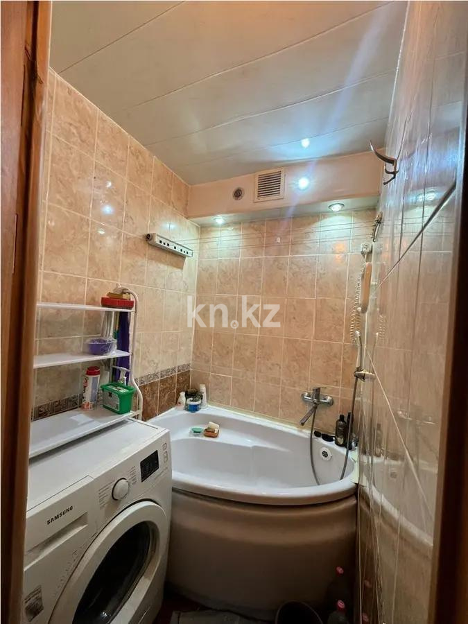 Продажа 2-комнатной квартиры, 44 м², мкр-н 19, дом  74 в Караганде - фото 5