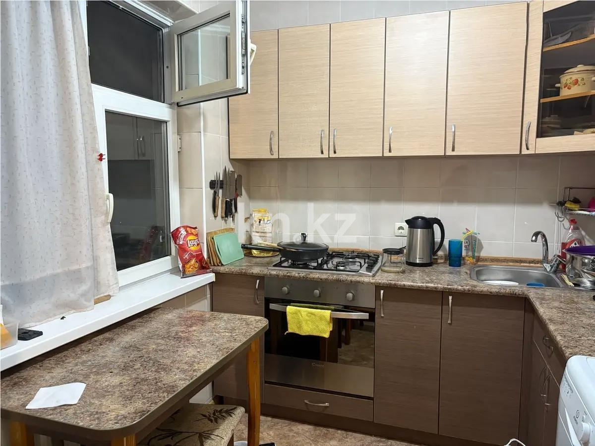 Продажа 3-комнатной квартиры, 58 м², мкр-н Сайран, дом  8 в Алматы - фото 4