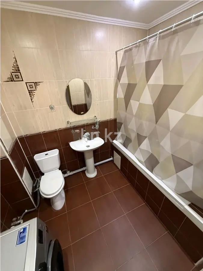 Продажа 2-комнатной квартиры, 62 м², ул. Куйши Дина, дом  31 в Астане - фото 4