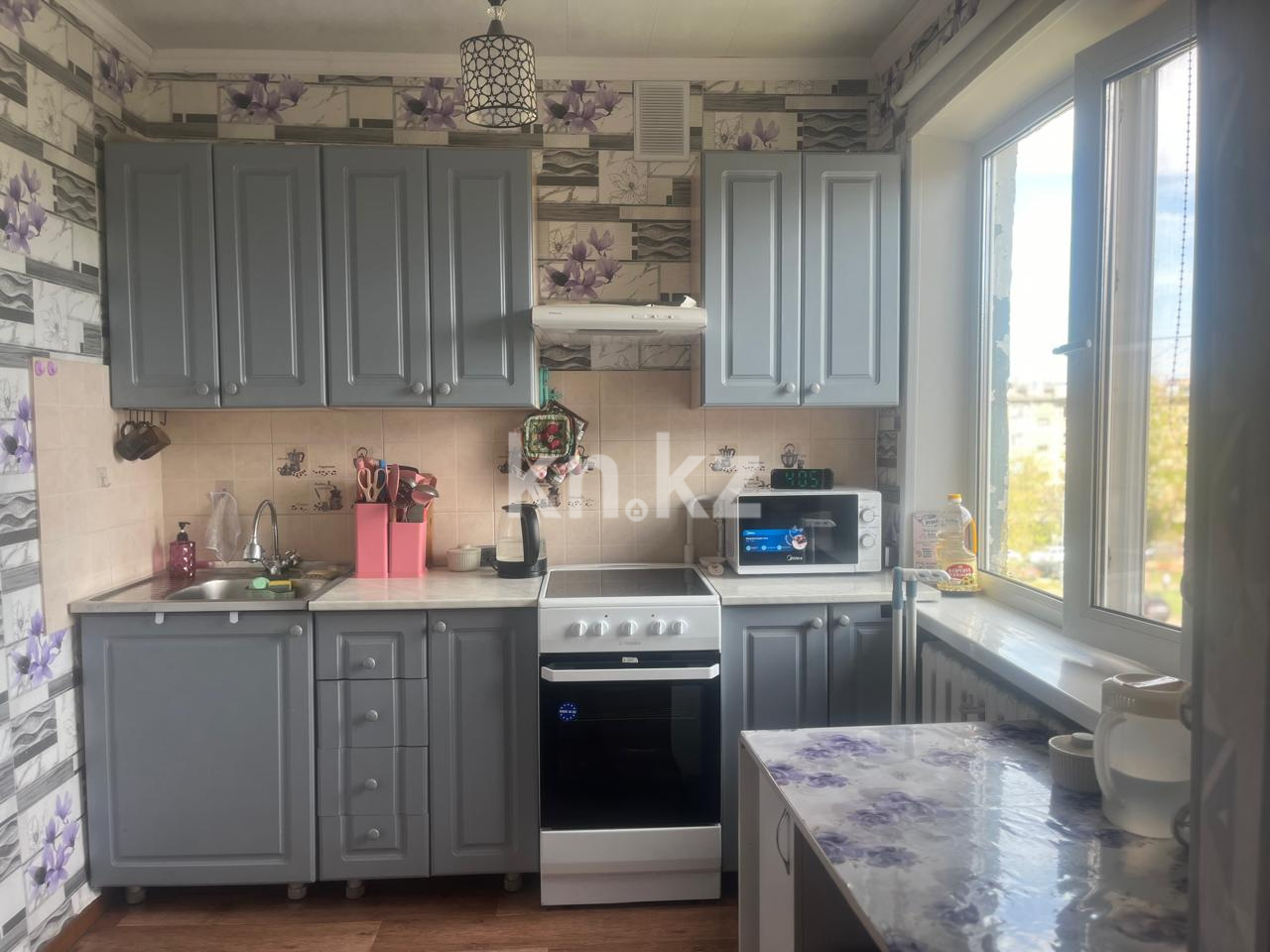 Продажа 3-комнатной квартиры, 63 м², ул. Муканова, дом  6/3 в Караганде - фото 8